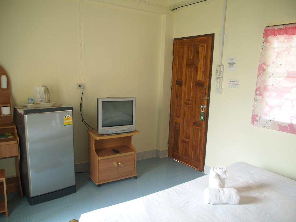 Sangaroon Hotel Пуа Екстериор снимка