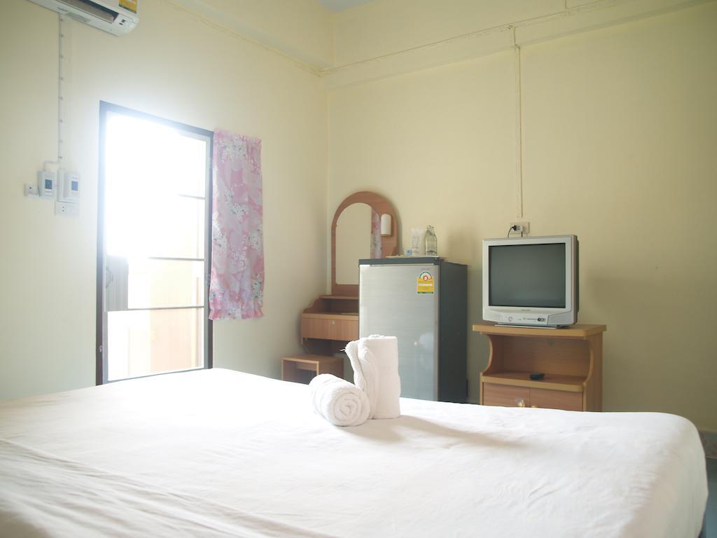 Sangaroon Hotel Пуа Екстериор снимка