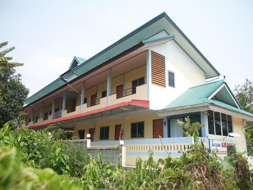 Sangaroon Hotel Пуа Екстериор снимка