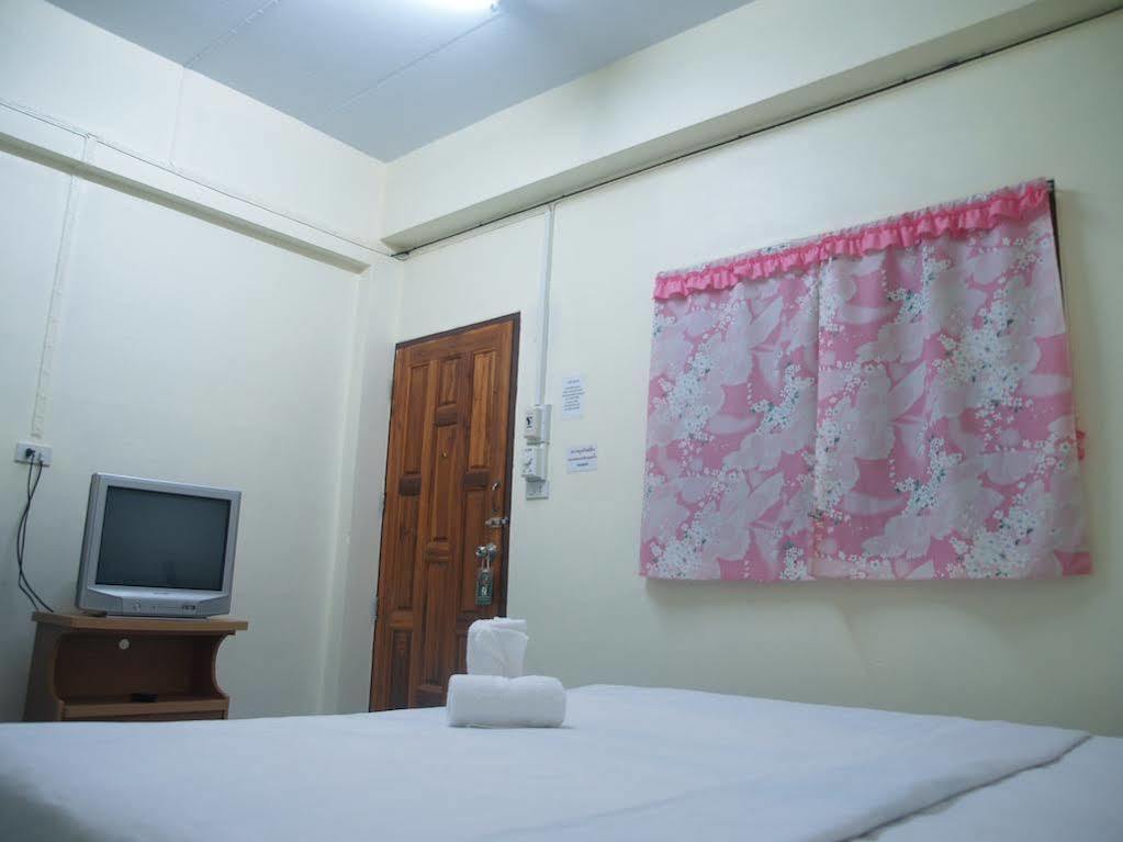Sangaroon Hotel Пуа Екстериор снимка